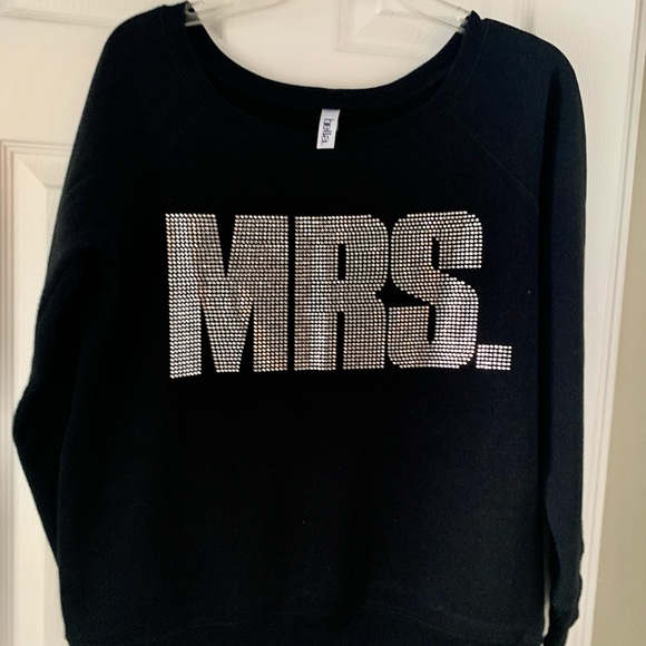 bella Tops - Bella Women’s Sweatshirt  Long Sleeve Black Size XL